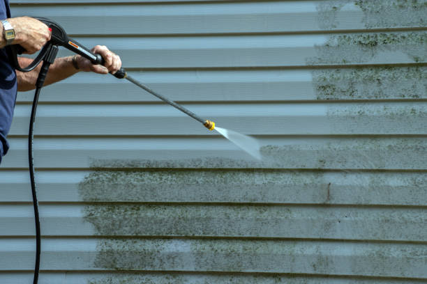 Best Deck Cleaning Services  in Garden Acres, CA