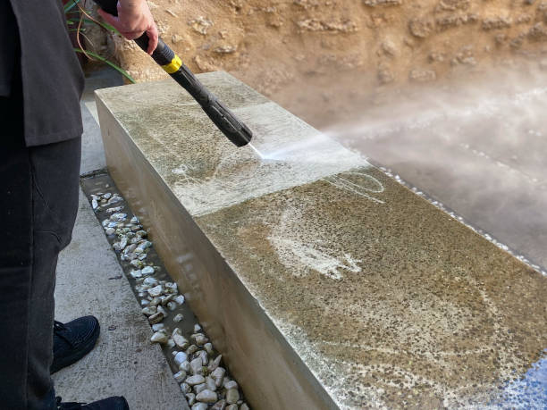 Best Garage Pressure Washing  in Garden Acres, CA